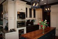 Designed by Julian Kitchen Design