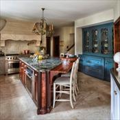 Designed by Julian Kitchen Design